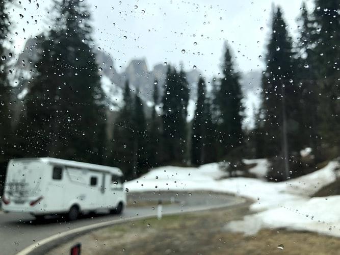 rv driving in winter