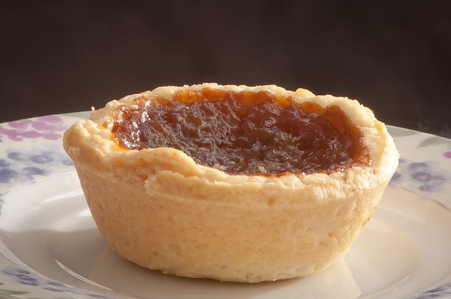 try buttertarts in vacation in Ontario, Canada